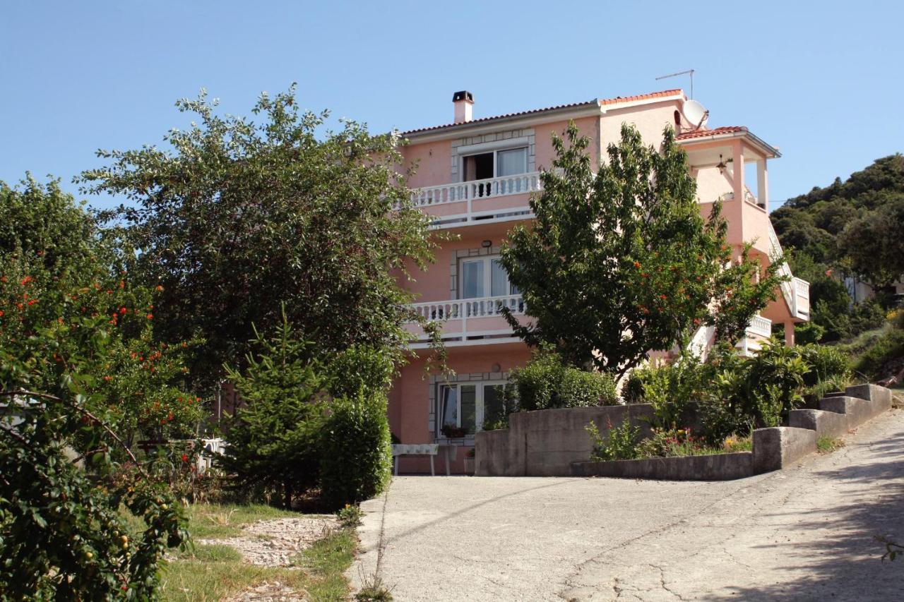 Apartments With A Parking Space Kampor, Rab - 5029 Buitenkant foto